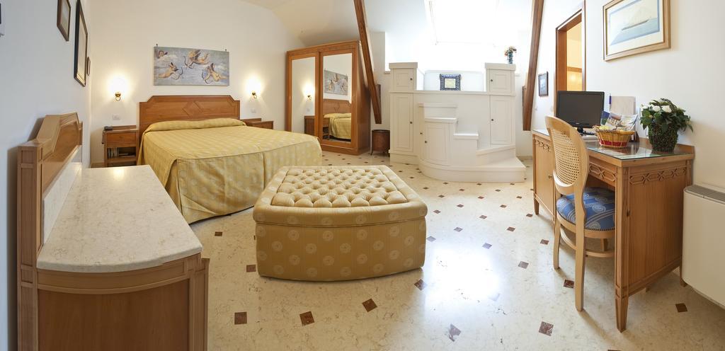 Villa Angelina Маса Лубрензе Екстериор снимка